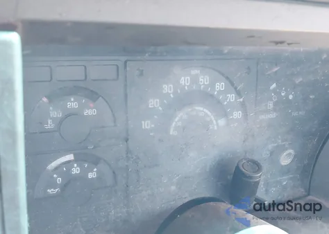 1989 GMC Sierra K1500 z USA, uszkodzony, nr VIN 1GTDK14Z1KE520921